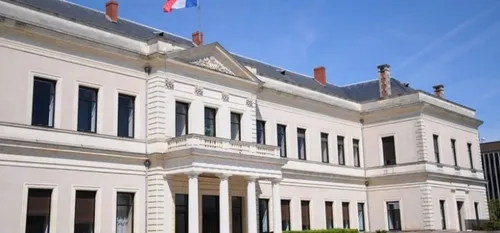 Coup d'envoi de l&rsquo;enqu&ecirc;te publique sur la ligne B du...