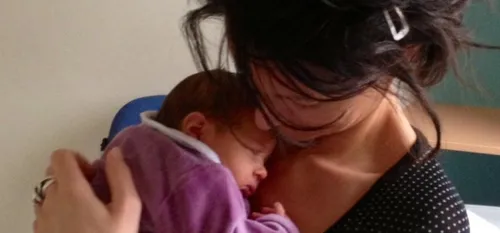 Les b&eacute;b&eacute;s ont des mamans plus &acirc;g&eacute;es...