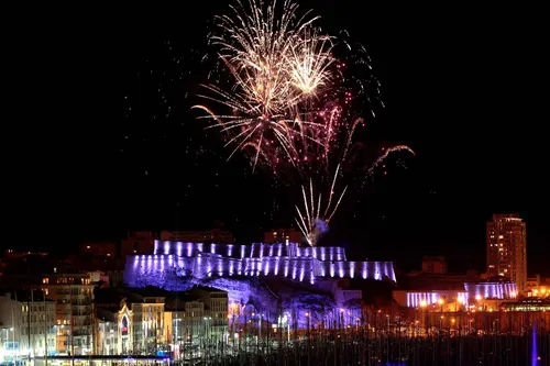 Le feu d'artifice sera-t-il tiré à Marseille ? Réponse jeudi