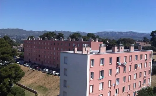 Marseille : une dame de 96 ans battue à mort, le petit ami de sa...