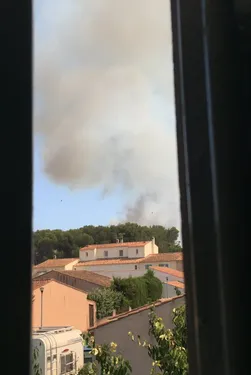 Istres : départ de feu à l'entrée de la ville