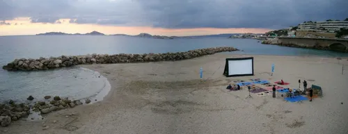 Marseille : du cinéma en plein air et en pleine plage !