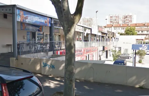 Marseille : le serveur est trop long, il déclenche une fusillade