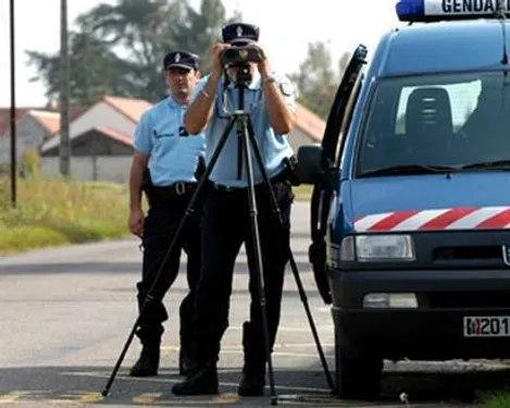 Brignoles : il roulait à 145km/h sur une départementale...