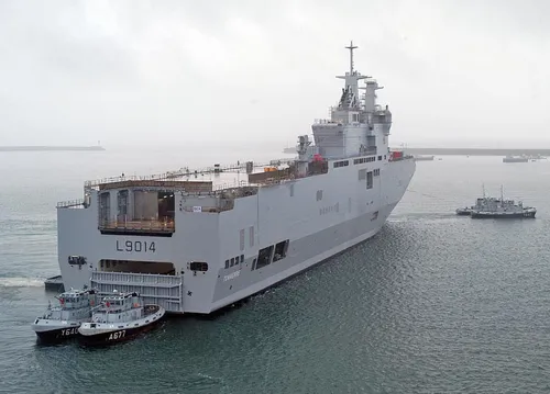 Le Tonnerre est arrivé pour aider les sinistrés de l'ouragan Irma