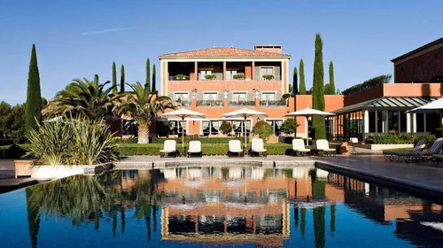 Le Castellet : un hôtel restaurant élu le meilleur d'Europe