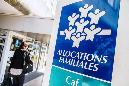 Mariée à un militaire au salaire confortable, elle fraude au RSA