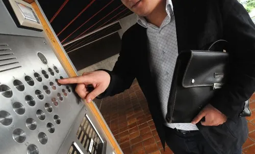 La Ciotat et Saint-Martin-de-Crau : de faux agents volent des...