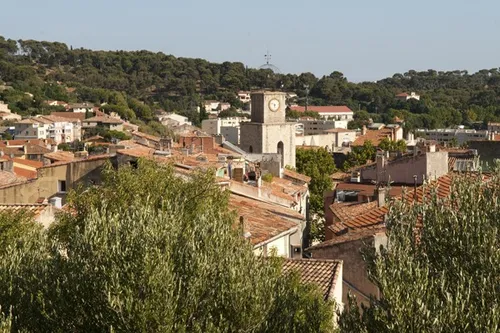 Ollioules : visite guidée du coeur historique et de la fabrique de...