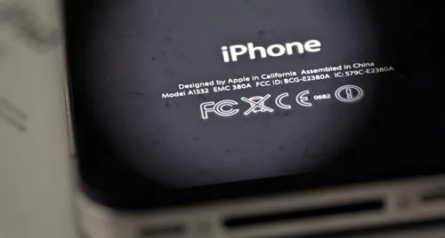 Batterie d’iPhone en surchauffe : 8 blessés légers, un Apple Store...