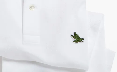 Le crocodile Lacoste remplacé par des espèces menacées