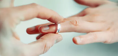 Marseille : une alliance attend ses propriétaires au journal La...