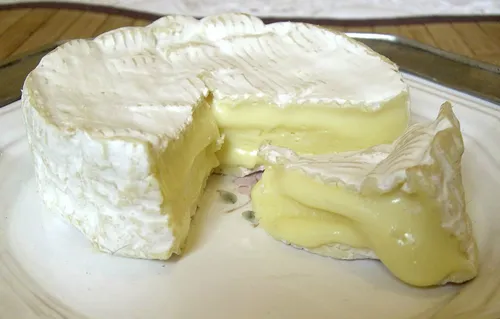 Le meilleur camembert du monde est... québécois !