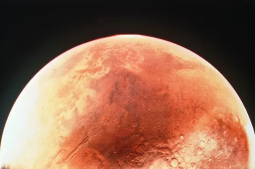 Au plus près de la Terre, Mars sera visible à l'oeil nu ce soir !