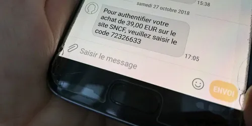 Banque : vers la fin des SMS pour valider un paiement ?