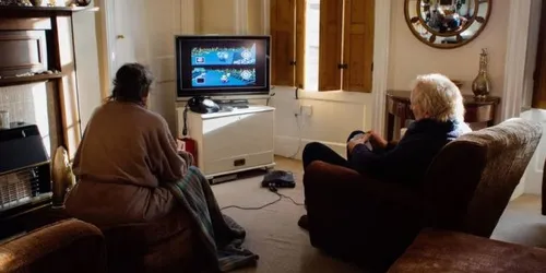 Ce couple joue à Mario Kart chaque jour, depuis 18 ans, pour savoir...
