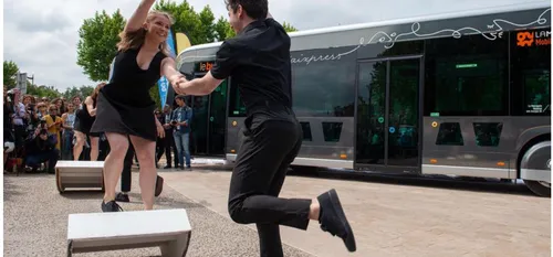 Aix : découvrez le design du bus Aixpress