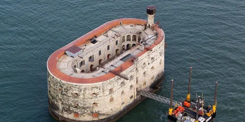 Un milliardaire russe privatise Fort Boyard pour fêter ses 50 ans