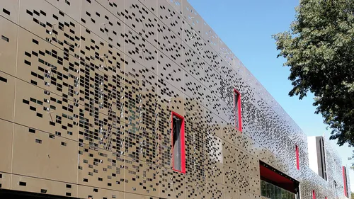 Marseille : un homme retrouvé mort dans un couloir désaffecté de La...