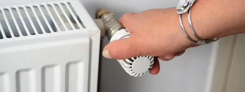 Sept Français sur 10 préfèrent avoir froid plutôt qu'allumer le...