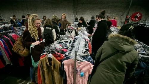 La mairie de Marseille inflige 4285 euros d'amende à Emmaüs pour...