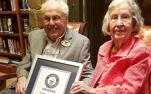 Le plus vieux couple du monde fête ses 80 ans de mariage