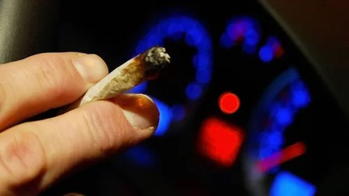 En Australie, jeter son mégot depuis sa voiture peut désormais...