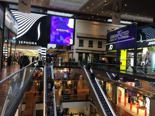 Déconfinement : Bruno Le Maire "prêt" à faciliter l'ouverture des...