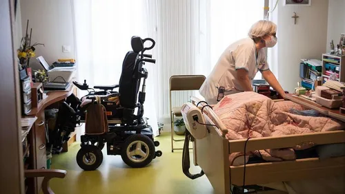 Déconfinement : un "assouplissement supplémentaire" dans les Ehpad...