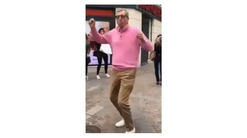 Patrick Balkany danse dans les rues de Levallois-Perret pour la...