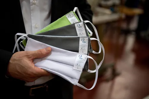 Pour l'Académie de médecine, laver les masques en tissu à 60°C...