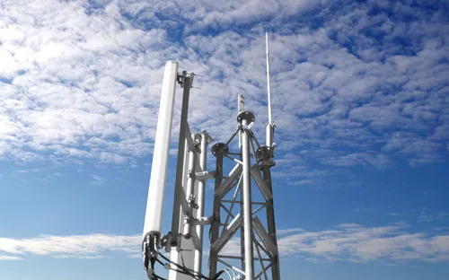 Massif de l'étoile : l'émetteur radio et télé incendié cette nuit