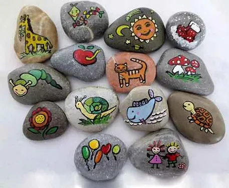 La fièvre des galets peints de "Love on the rocks" gagne la Provence