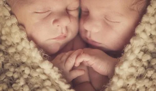 Un boom sans précédent de la natalité des jumeaux dans le monde