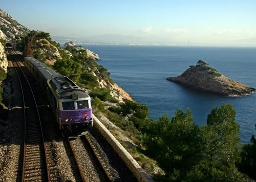 Marseille : la ligne ferroviaire de la Côte Bleue réouvre !