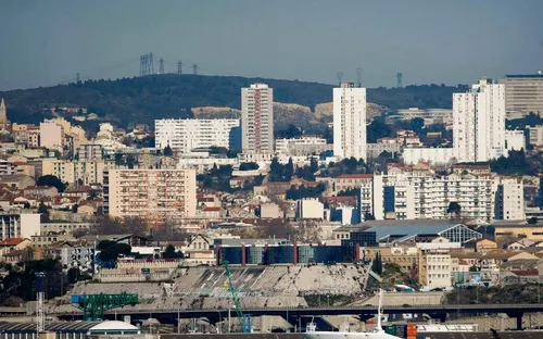 Grâce à Snapchat, une ado séquestrée à Marseille sauvée par la police