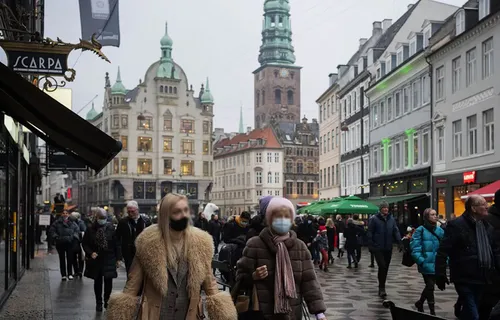 Le Danemark lève presque toutes les restrictions anti-Covid