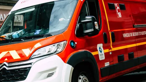 Pour la deuxième fois, son bébé arrive plus tôt et elle accouche...